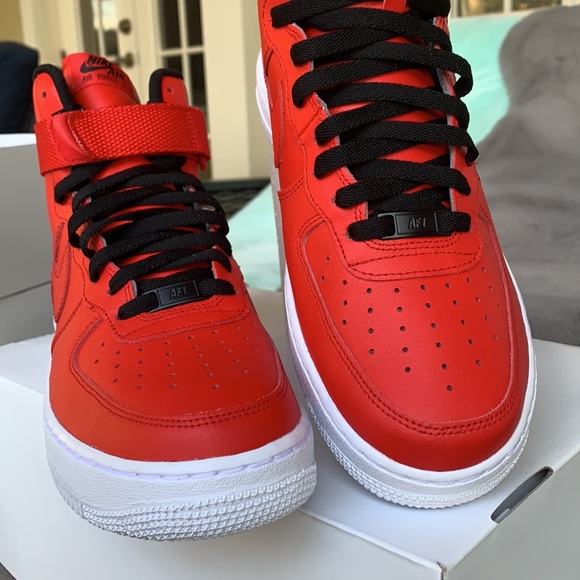 deku nike air force 1